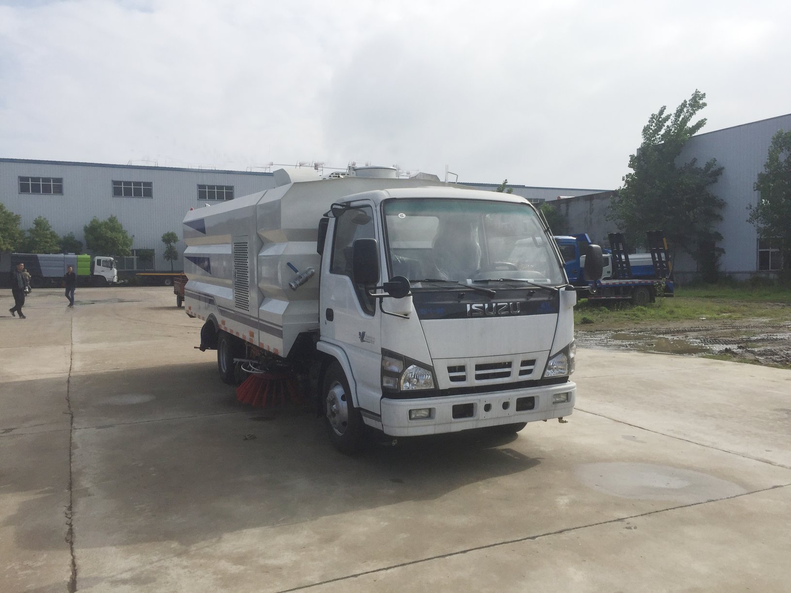 國六五十鈴洗掃車